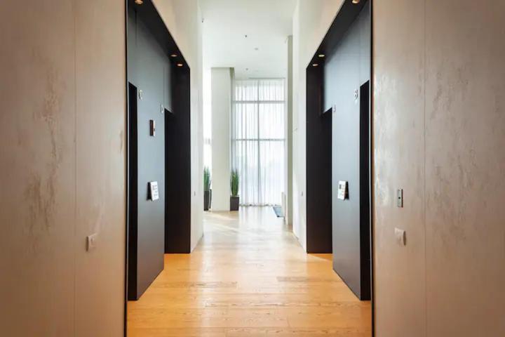 Oַ&O Group- Luxury Apt Tower Best Sea View Bat Yam Eksteriør bilde