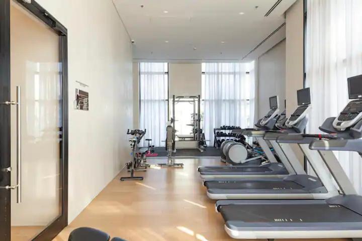 Oַ&O Group- Luxury Apt Tower Best Sea View Bat Yam Eksteriør bilde
