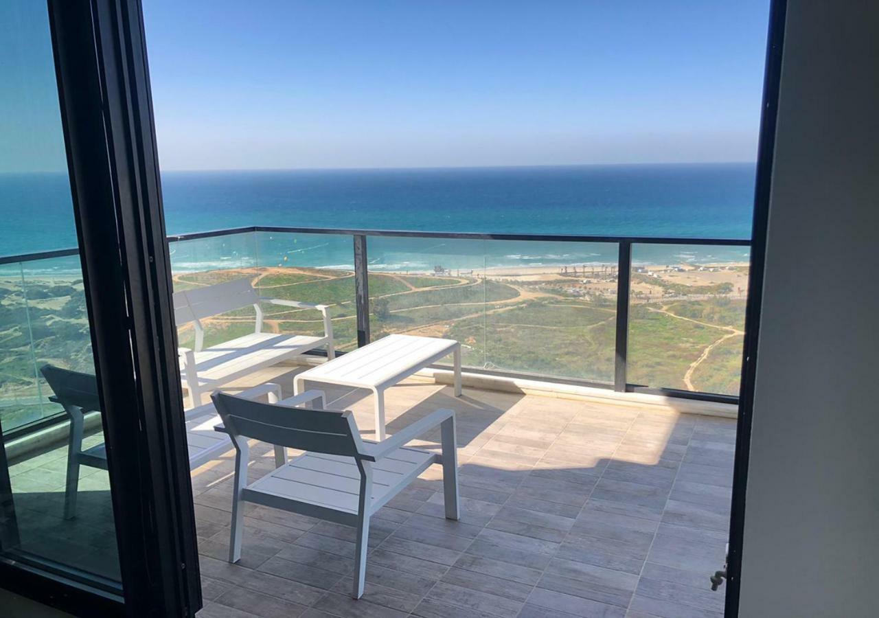 Oַ&O Group- Luxury Apt Tower Best Sea View Bat Yam Eksteriør bilde