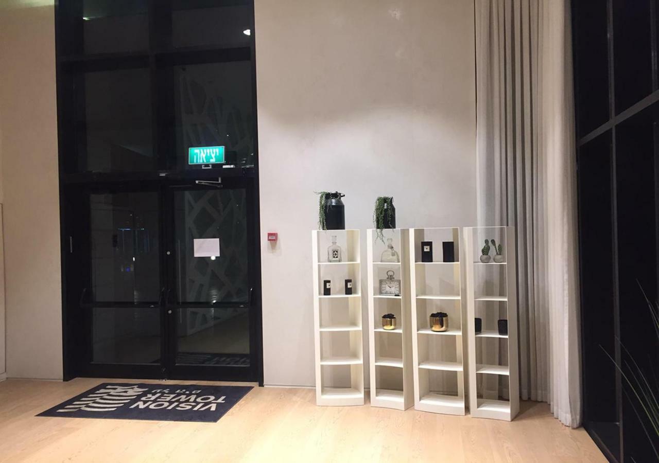 Oַ&O Group- Luxury Apt Tower Best Sea View Bat Yam Eksteriør bilde